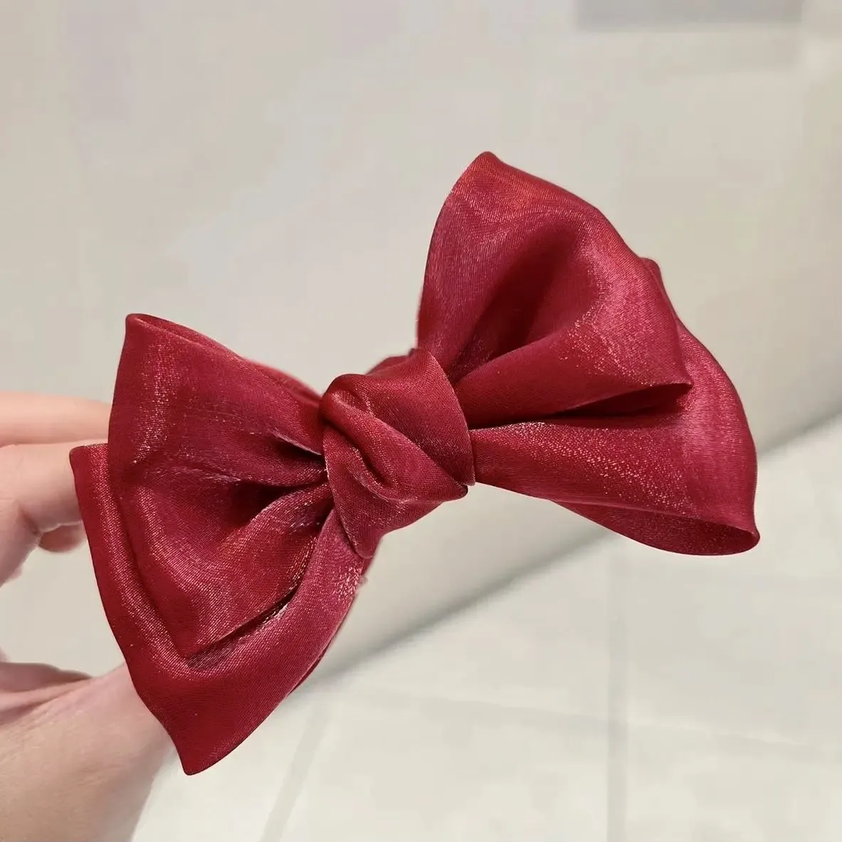 Fashion Acrylic White Bow Meatball Head Fixed Hair Claw Clip For Women Korean Temperament Girls Hairpin Hair Accessories