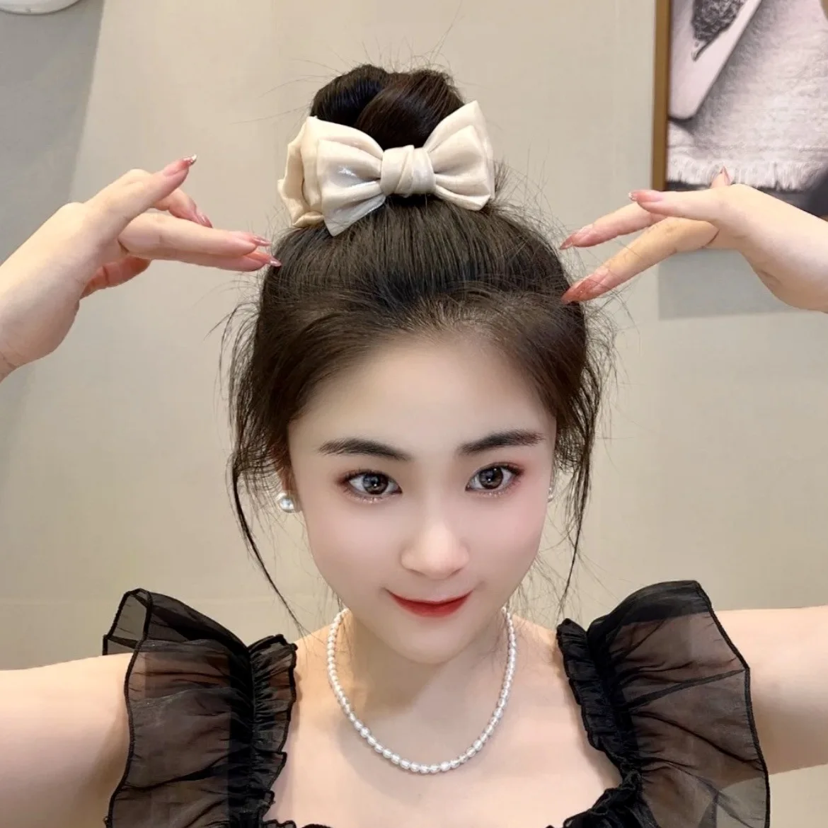 Fashion Acrylic White Bow Meatball Head Fixed Hair Claw Clip For Women Korean Temperament Girls Hairpin Hair Accessories