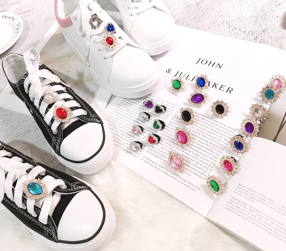 1PCS Shiny Rhinestones Buckle Shoelaces Decoration Shoes Accessories Pearl Love Shiny Rhinestones Kids Women shoe charms design