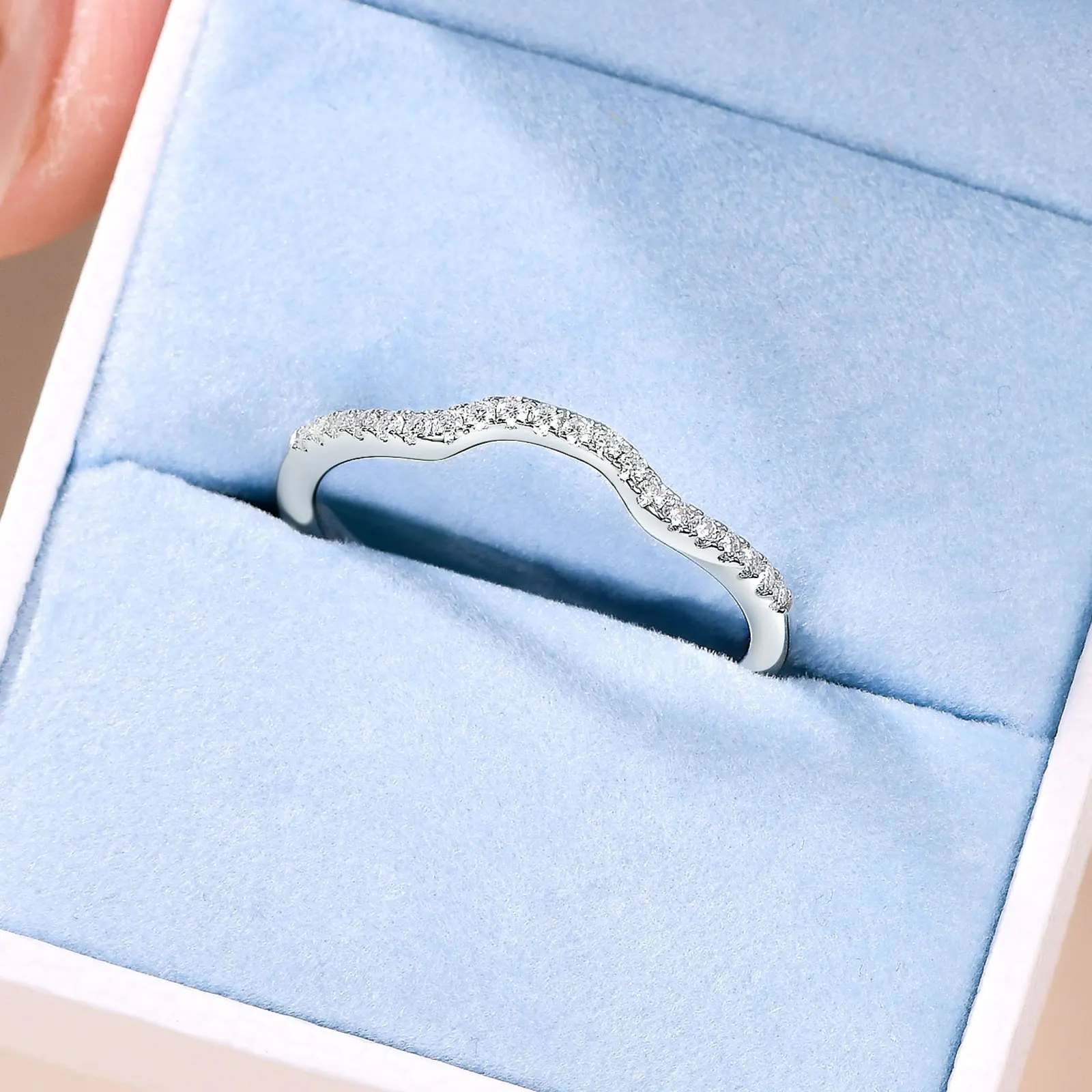 Newshe 925 Silver Moissanite Wedding Rings for Women Curved Stacking Eternity Band Jewelry Gift D Color VVS1 Pass Diamond Tester