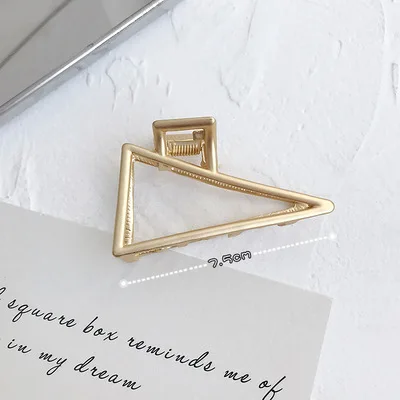 Fashion Women Girls Geometric Metal Hair Claw Clamps Hair Crab Moon Shape Hair Clip Claws Solid Color Hair Accessories Hairpin