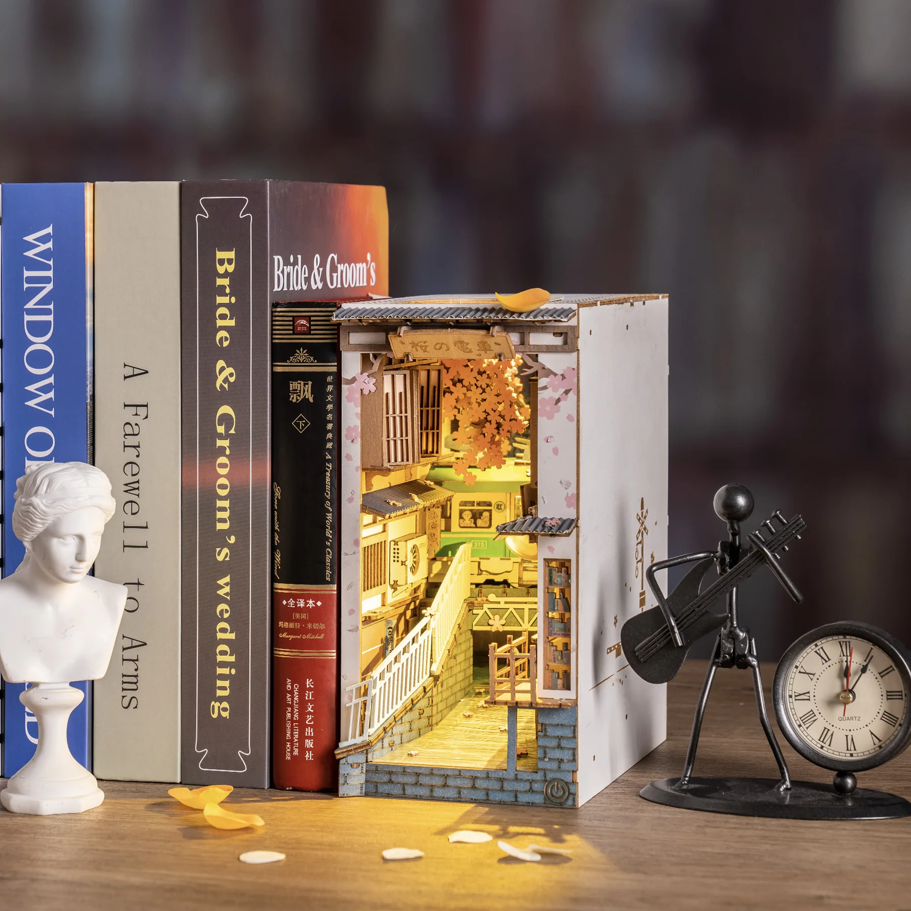 Robotime Rolife Book Nooks Series Stories in Books 4 Kinds DIY Wooden Miniature House Furniture Sakura Densya TGB01 Dropshipping