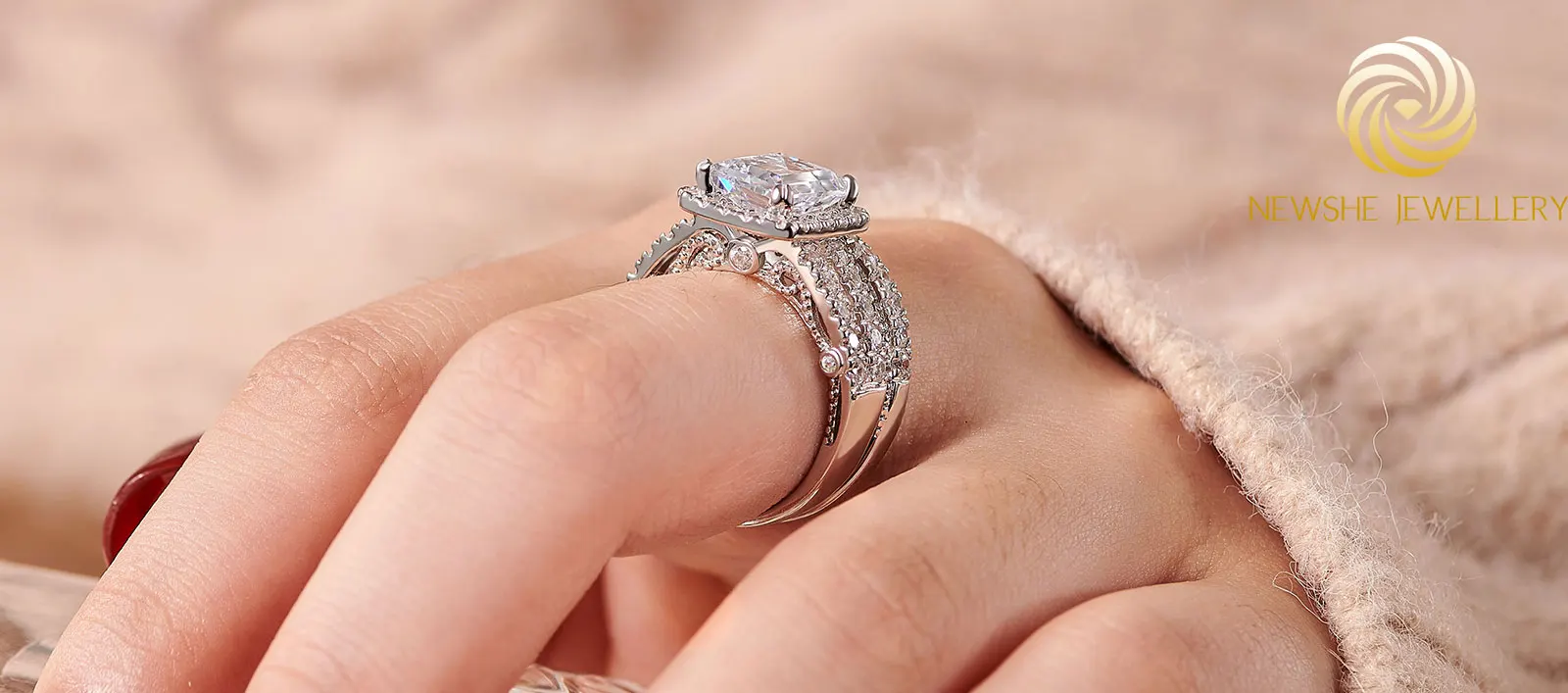 Newshe 925 Sterling Silver Vintage Emerald Cut AAAAA Cubic Zircon Wedding Engagement Rings for Women Bridal Set Fine Jewelry