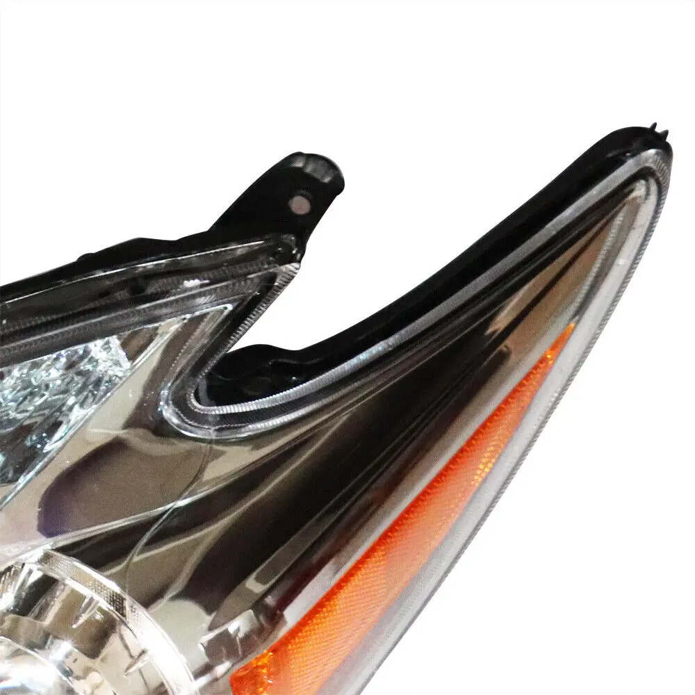 Left / Right Side Headlights Halogen Headlamps Assembly for 2010-2011 Toyota Prius