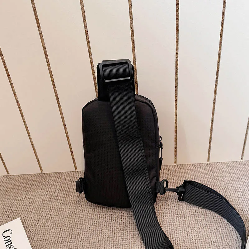 New Chest Bag for Men and Women's Leisure, Fitness, Sports, Crossbody Bag, Chest Bag, Casual Men's Bag, Large Capacity Bag Trend