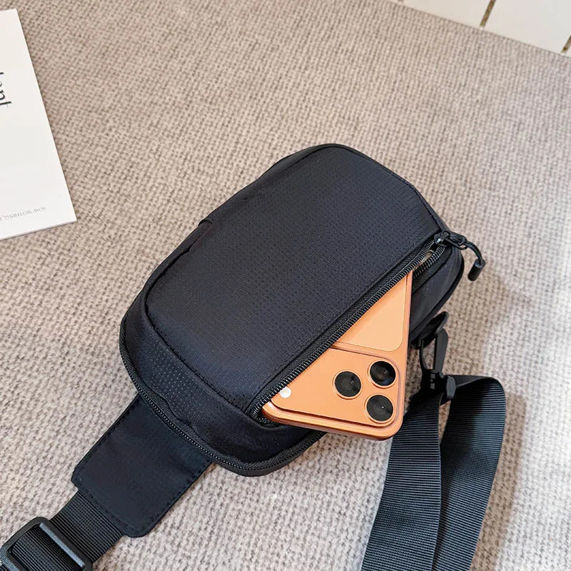 New Chest Bag for Men and Women's Leisure, Fitness, Sports, Crossbody Bag, Chest Bag, Casual Men's Bag, Large Capacity Bag Trend