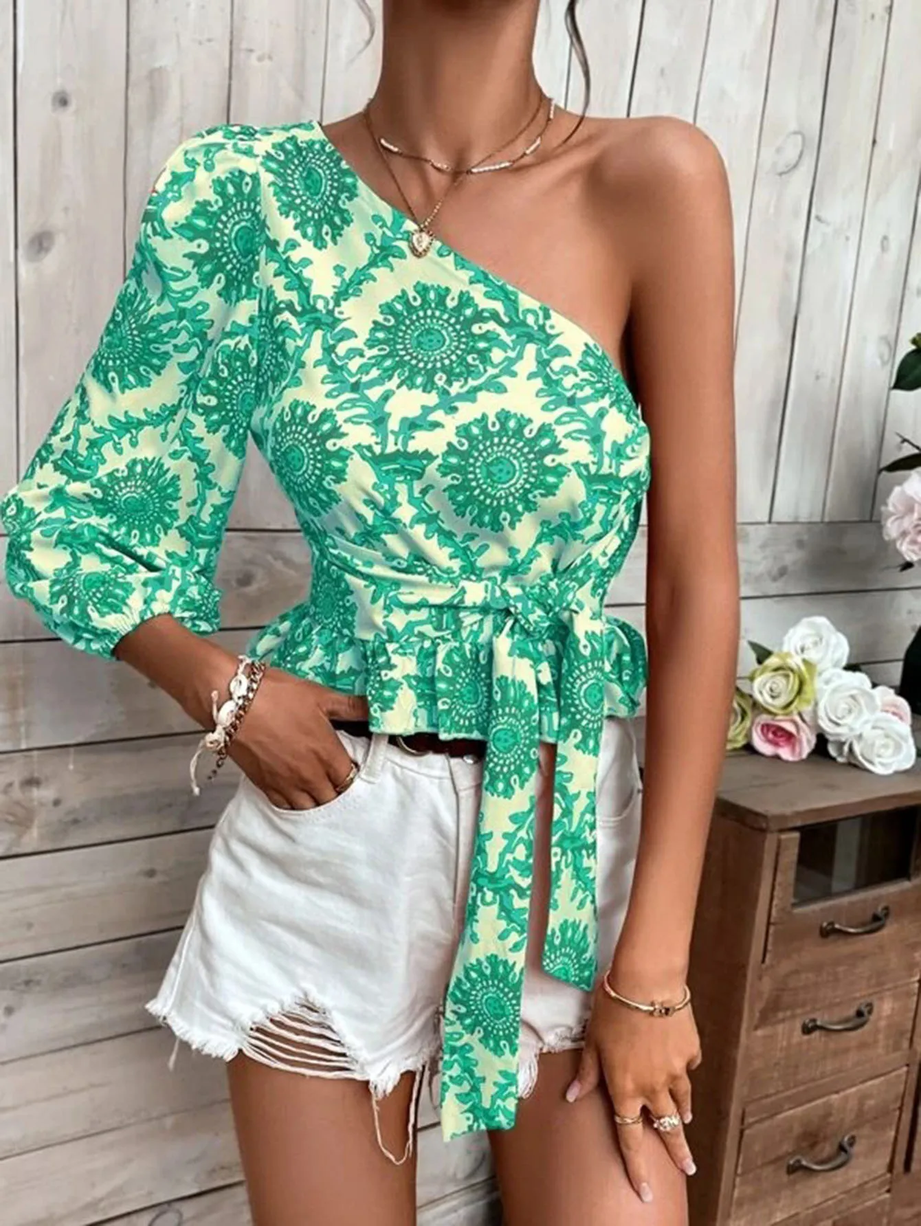 New printed single shoulder lantern sleeves with ruffled hem and drawstring shirt top for women