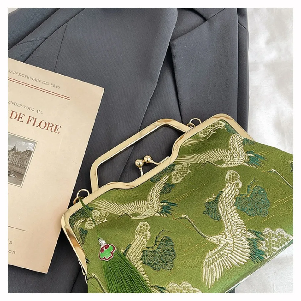 Elegant Vintage Lady Handbag Luxury Chinese Style Crossbody Bag Embroidery Tassels Design Shoulder Bag for Women