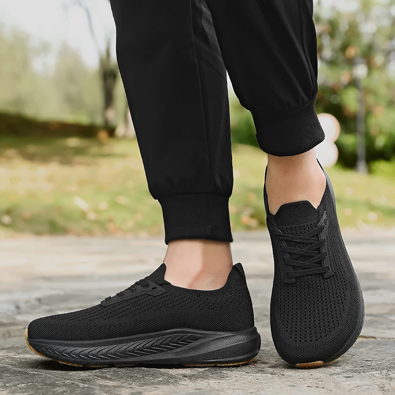 Outdoor Wide Toe Men Barefoot Shoes Fashion Casual Sneakers Lightweight Walking Running Shoes Minimalist Comfortable Sport Shoe