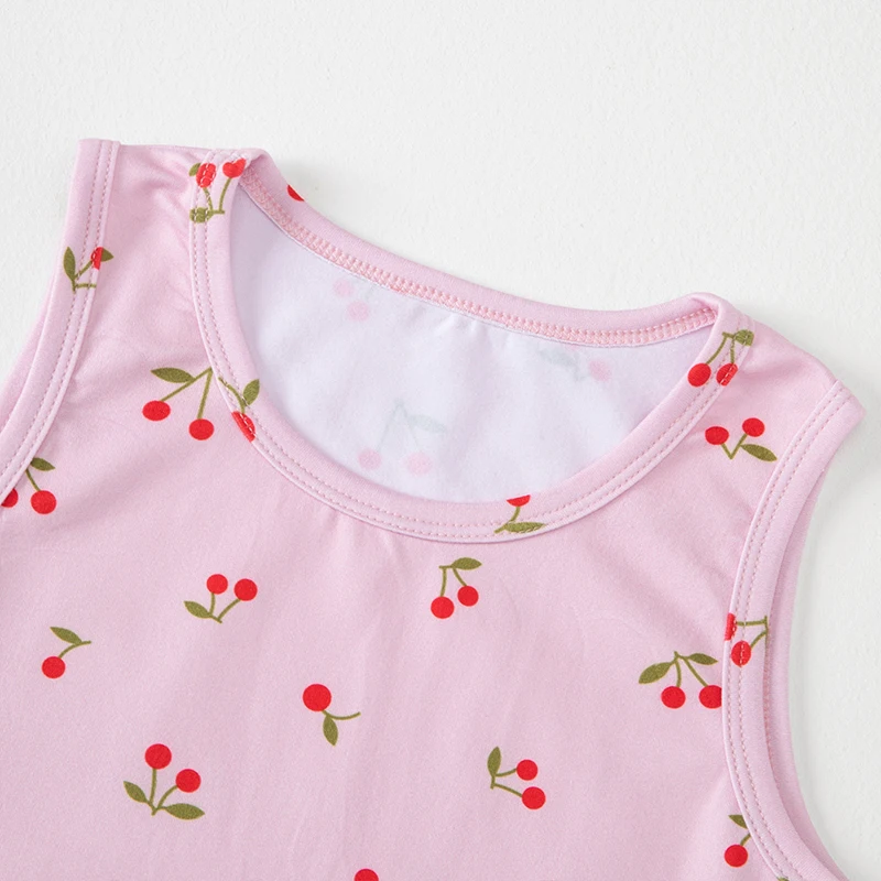 4-Piece Set of Girls' Four Season Comfortable Versatile Vest, Cute Printed Top, Children's Casual Sleeveless T-Shirt, Base Shirt
