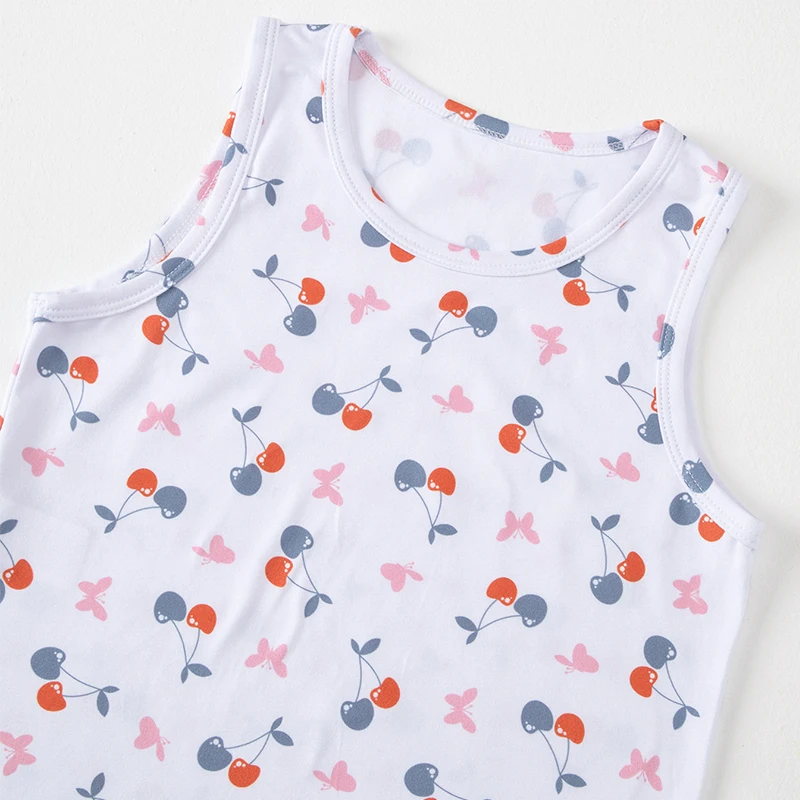 4-Piece Set of Girls' Four Season Comfortable Versatile Vest, Cute Printed Top, Children's Casual Sleeveless T-Shirt, Base Shirt