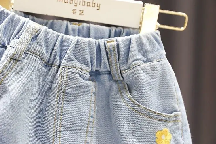 2026 New Summer Girls Denim Shorts Korean Style Trendy Casual Hot Pants For Toddler Baby Girls Fashion Streetwear