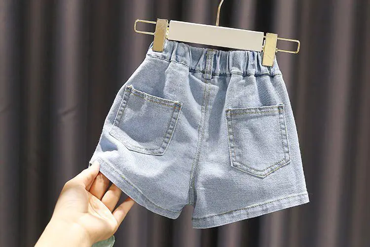 2026 New Summer Girls Denim Shorts Korean Style Trendy Casual Hot Pants For Toddler Baby Girls Fashion Streetwear