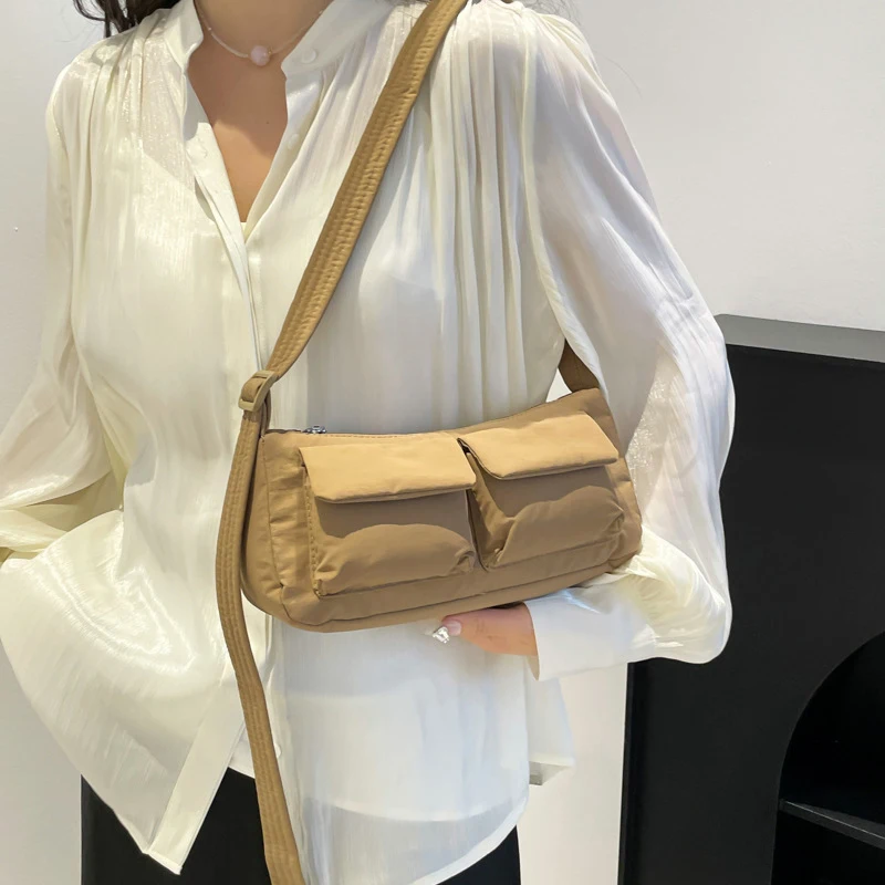 Women Casual Shoulder Bag Solid Color Simple Messenger Hobos Large Capacity Nylon Crossbody Zipper Closure for Party Vacation
