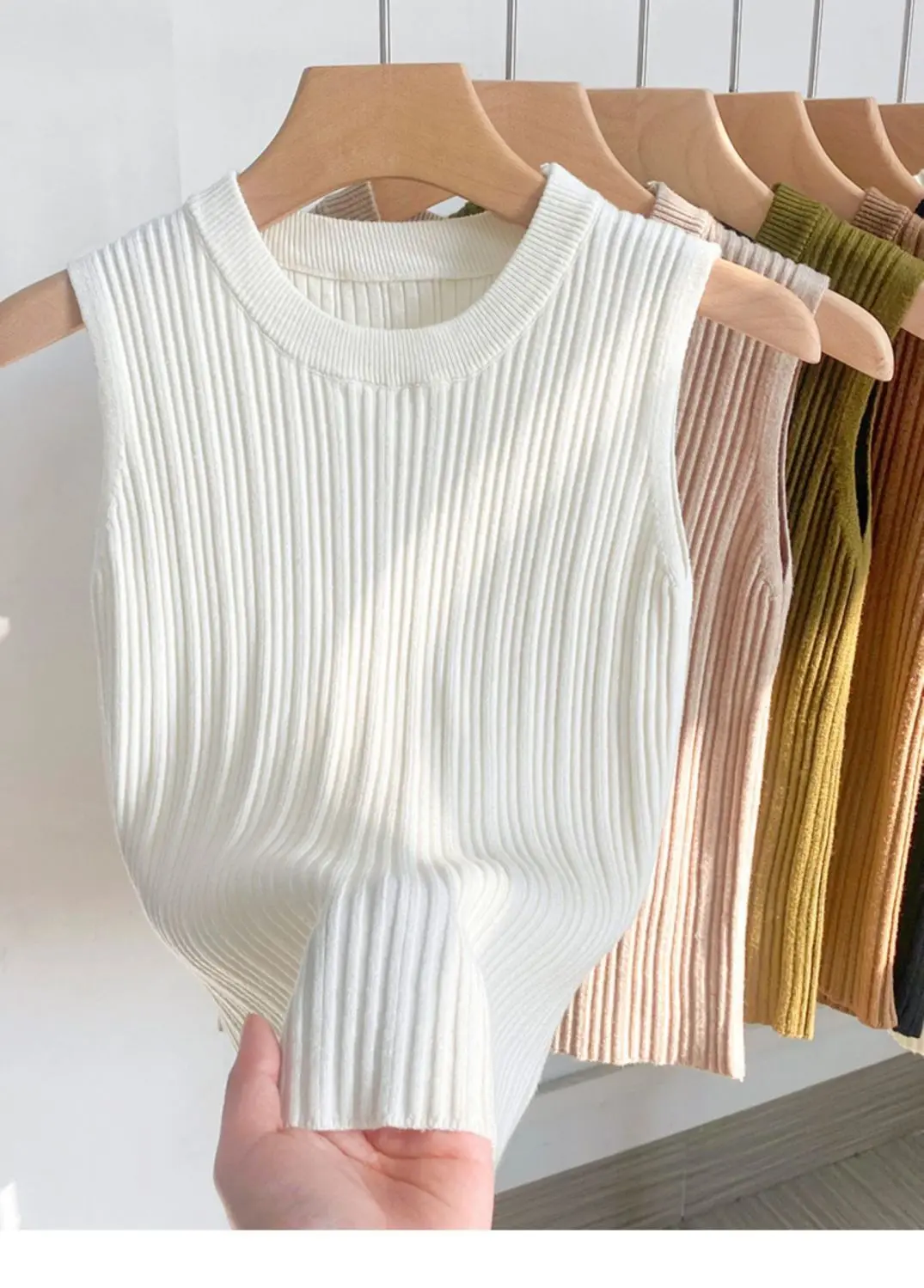 2026 Women Top Korea Knitted Vests O-neck Solid Tank Blusas Y2K Summer Fashion Female Sleeveless Casual Thin Tops