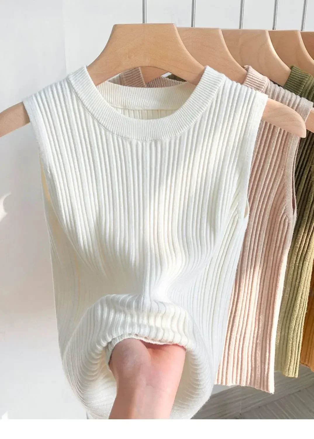 2026 Women Top Korea Knitted Vests O-neck Solid Tank Blusas Y2K Summer Fashion Female Sleeveless Casual Thin Tops