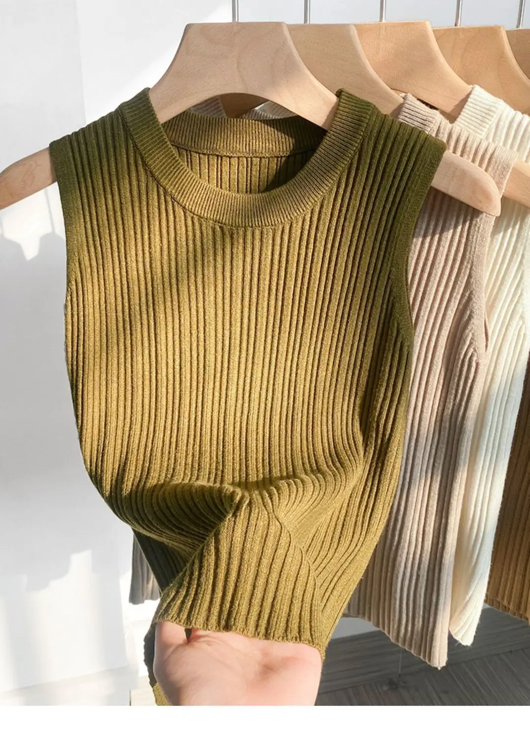 2026 Women Top Korea Knitted Vests O-neck Solid Tank Blusas Y2K Summer Fashion Female Sleeveless Casual Thin Tops