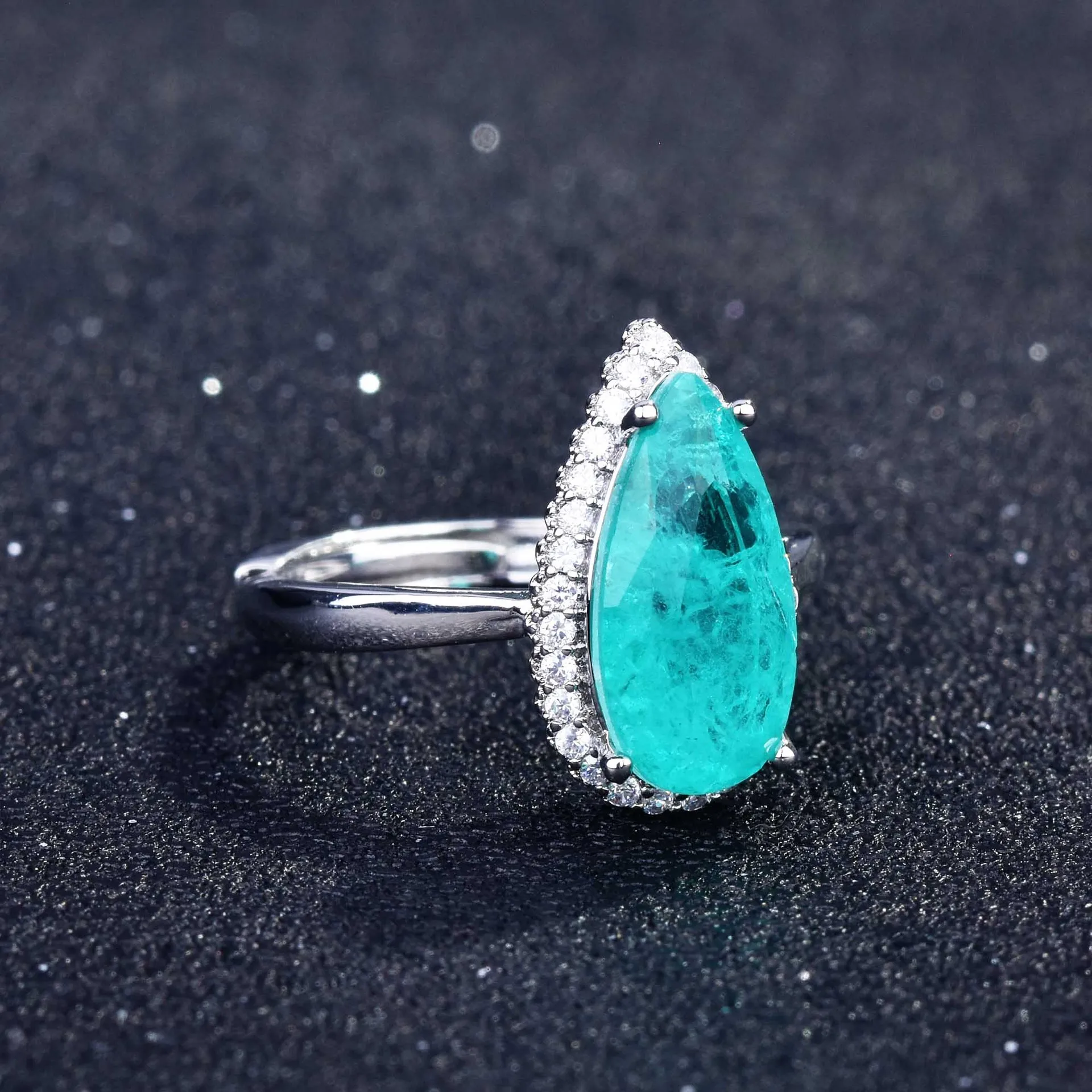Luxurious Geometric-Shaped Paraiba Tourmaline Gemstone Ring for Ladies Micro-Set Diamond Silver Version Jewelry
