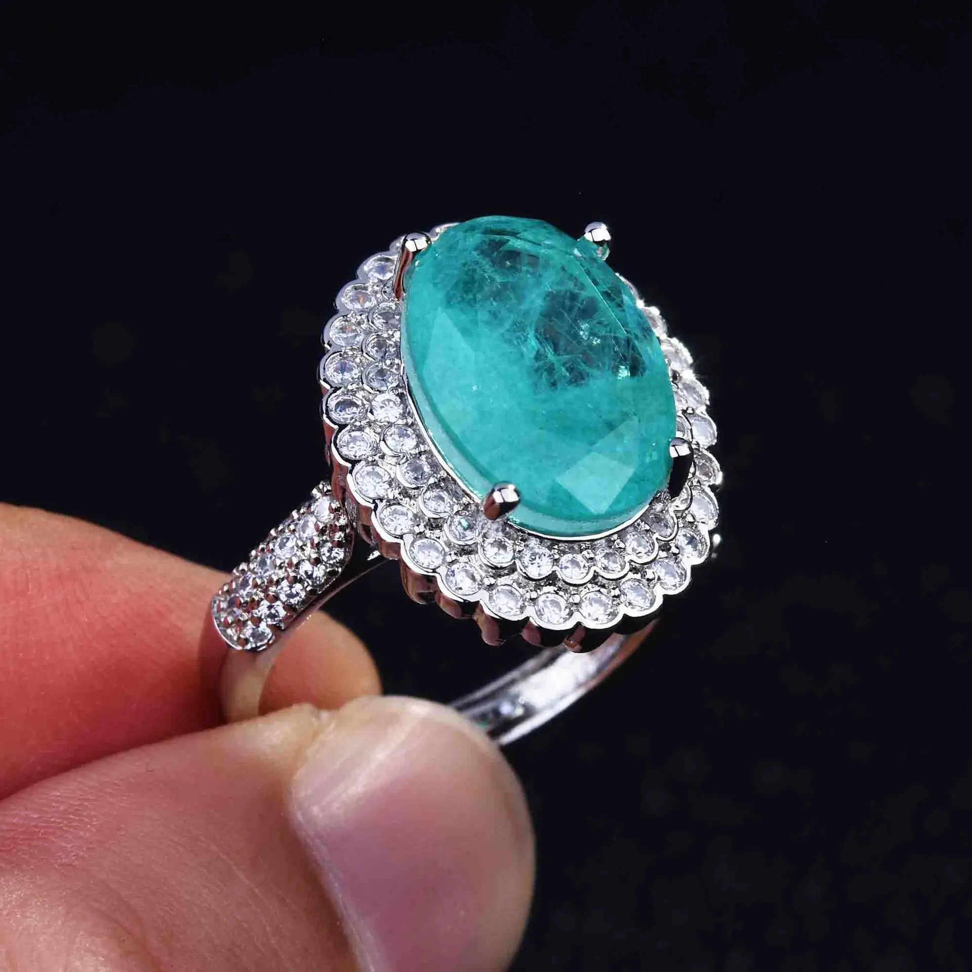 Luxurious Geometric-Shaped Paraiba Tourmaline Gemstone Ring for Ladies Micro-Set Diamond Silver Version Jewelry