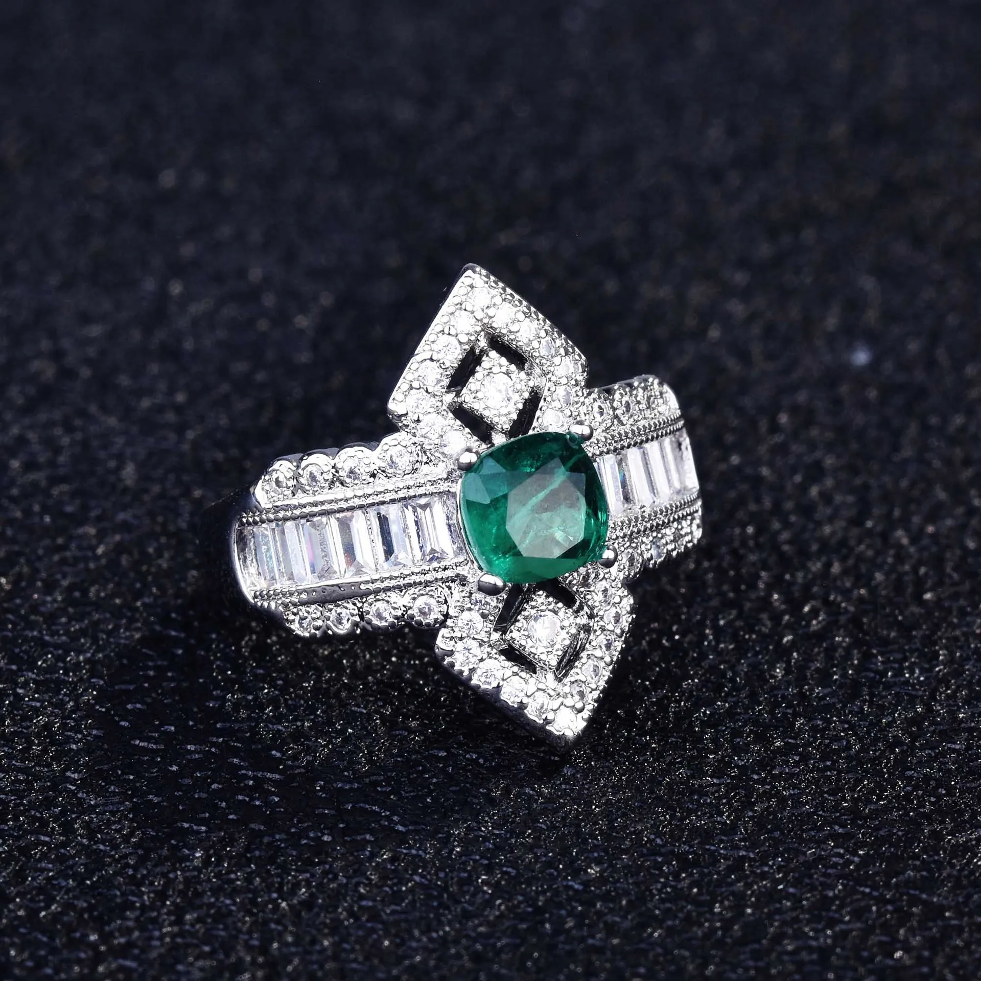 Luxurious Geometric-Shaped Paraiba Tourmaline Gemstone Ring for Ladies Micro-Set Diamond Silver Version Jewelry