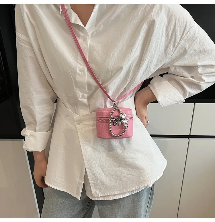 2026 NEW Ins Fashion Luxury Cute Love Fashion Joker Candy-colored Shoulder Portable Red Headphone Case Wrist Strap Mini Bag