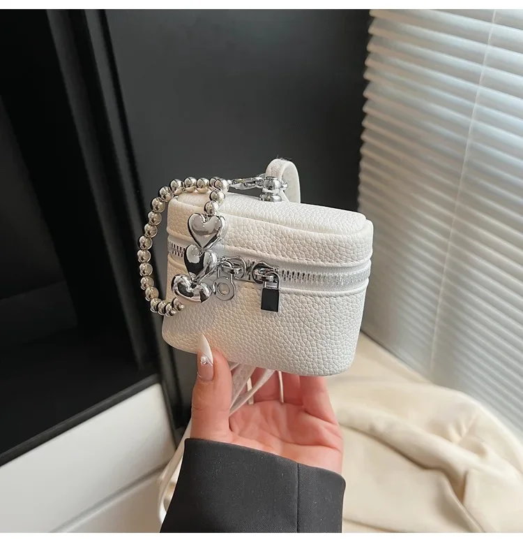 2026 NEW Ins Fashion Luxury Cute Love Fashion Joker Candy-colored Shoulder Portable Red Headphone Case Wrist Strap Mini Bag