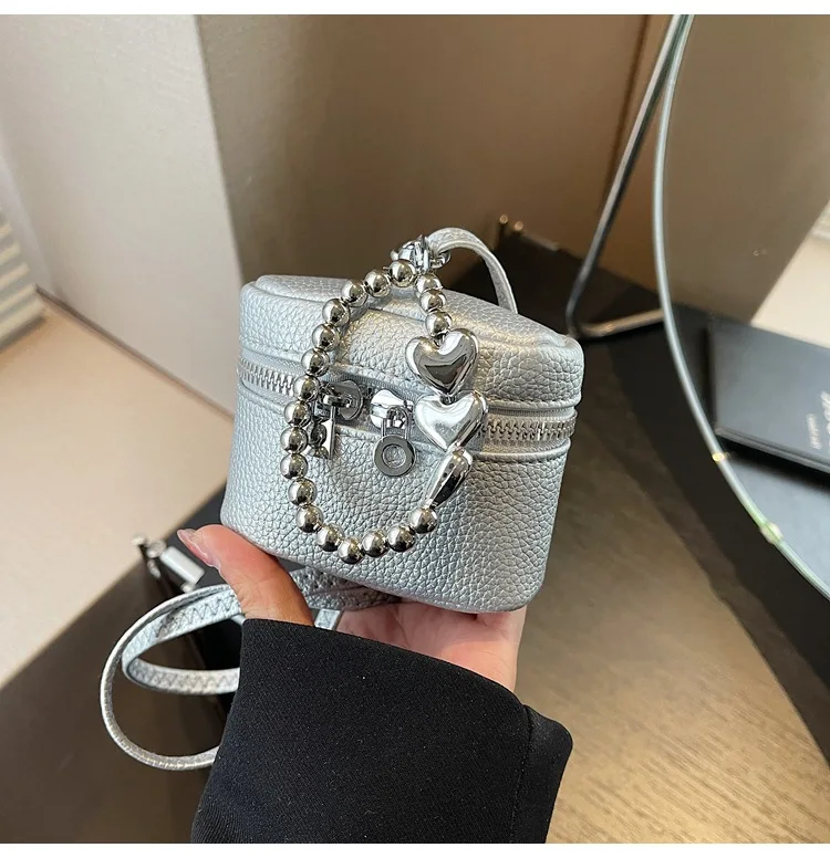 2026 NEW Ins Fashion Luxury Cute Love Fashion Joker Candy-colored Shoulder Portable Red Headphone Case Wrist Strap Mini Bag