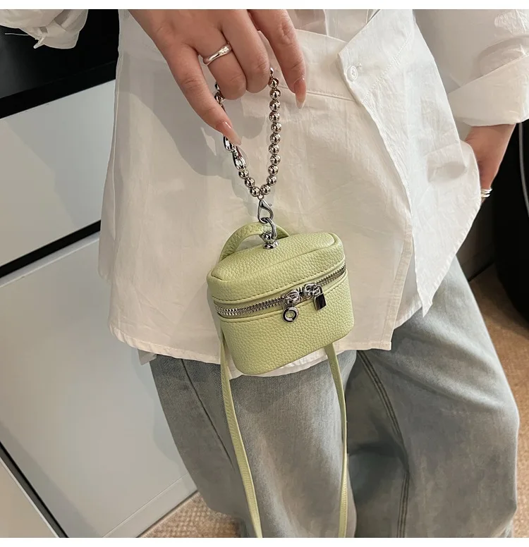 2026 NEW Ins Fashion Luxury Cute Love Fashion Joker Candy-colored Shoulder Portable Red Headphone Case Wrist Strap Mini Bag