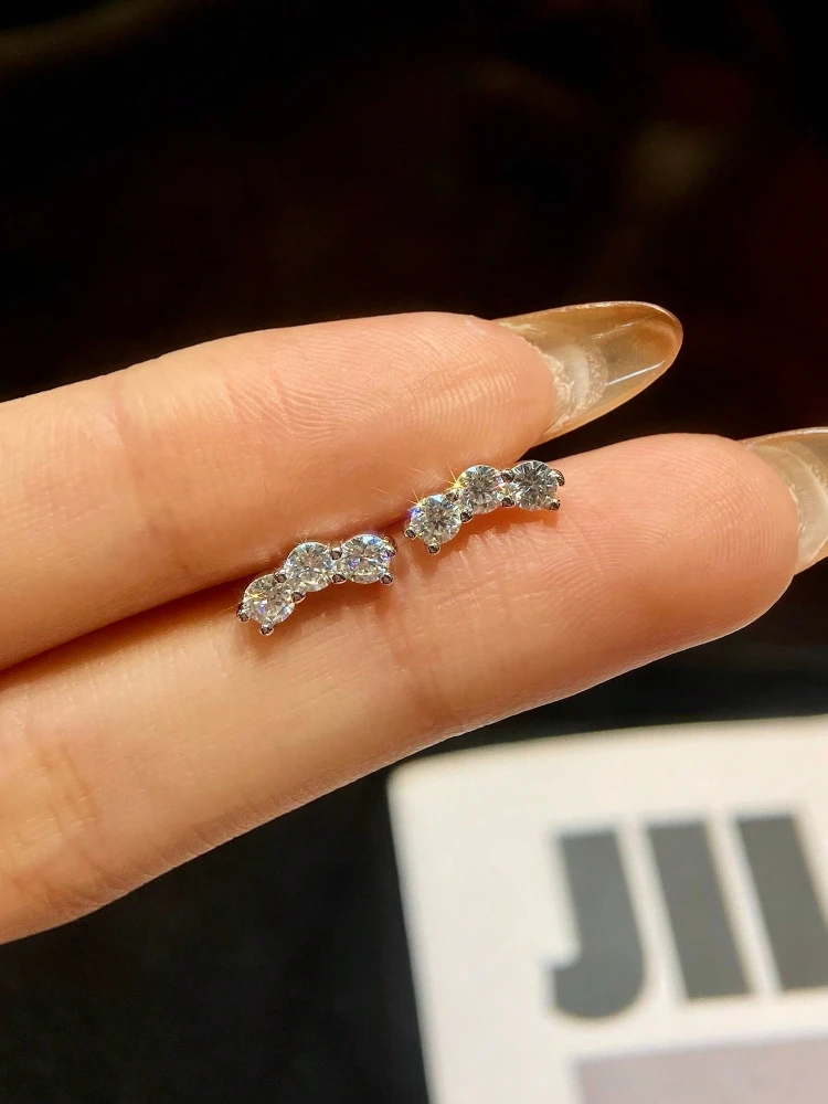 Shiny 0.6CT Curve Real Moissanite Diamond Earrings For Women Real Anniversary Gift Dating Party Jewelry