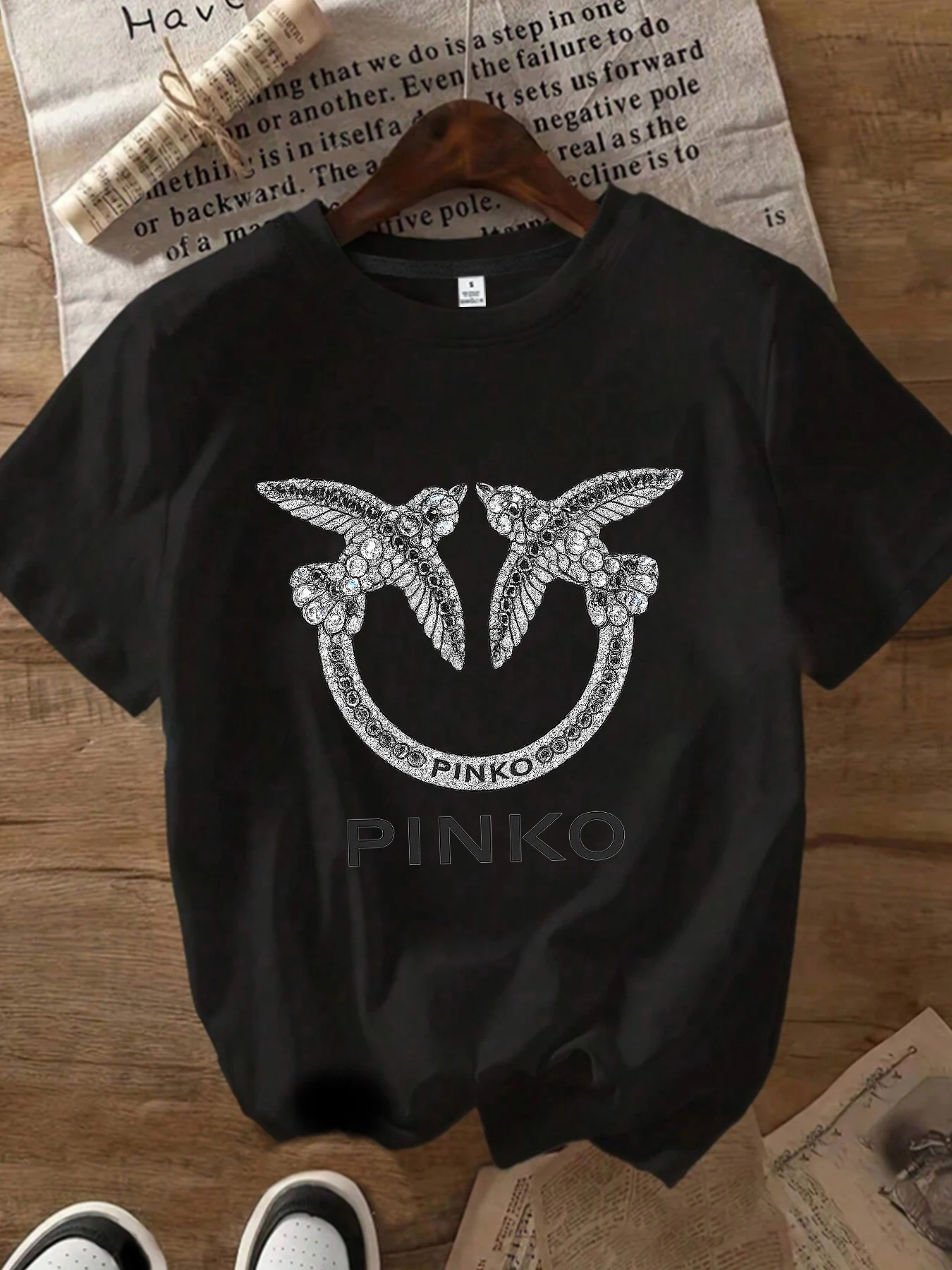 【12081】Two bird print women's round neck T-shirt summer casual short sleeved top street fashion women's versatile