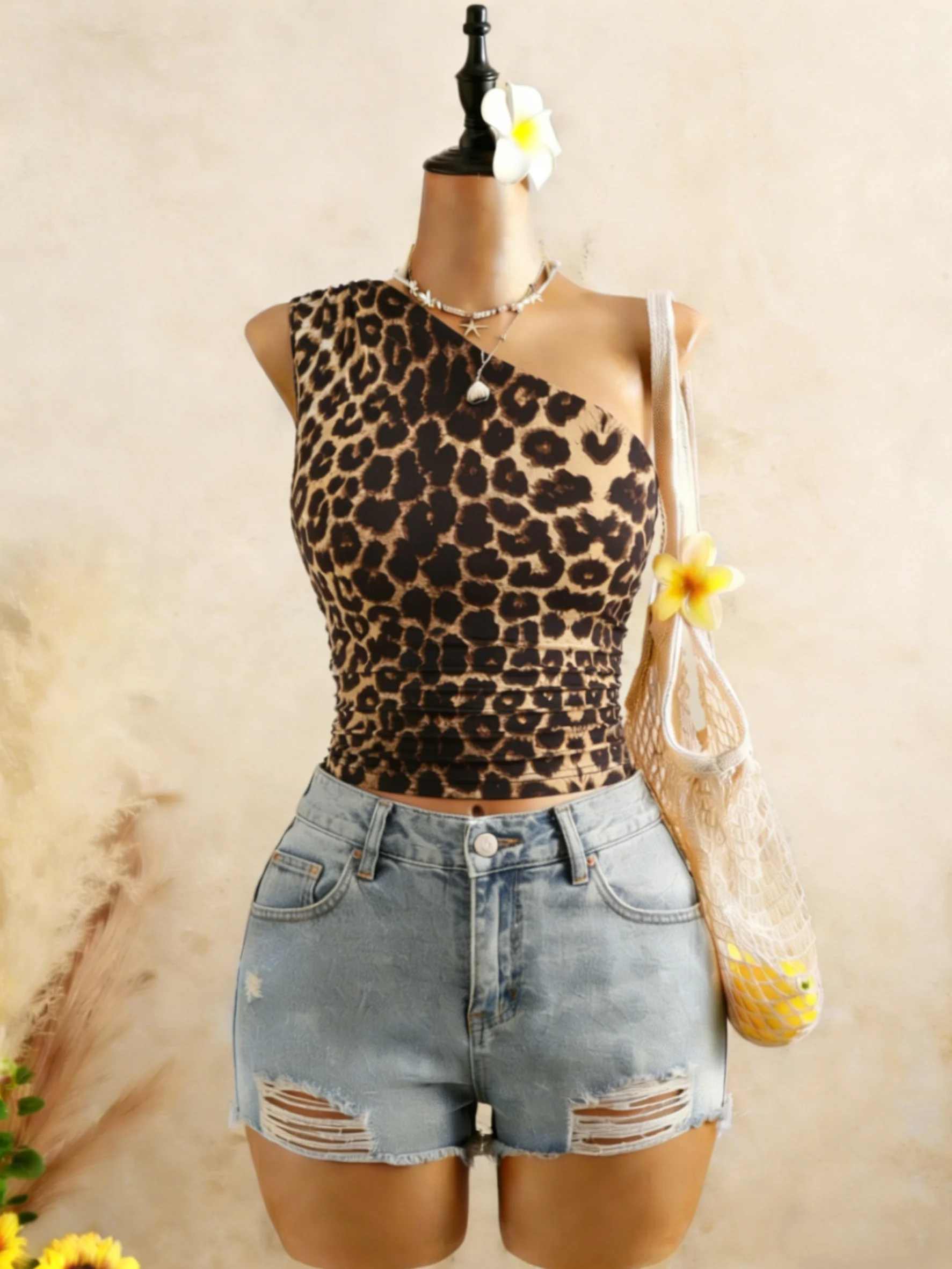 Women 2 Pack One Shoulder Ruched Crop Top Set Casual Sleeveless Leopard Print & Solid Crop Top Set