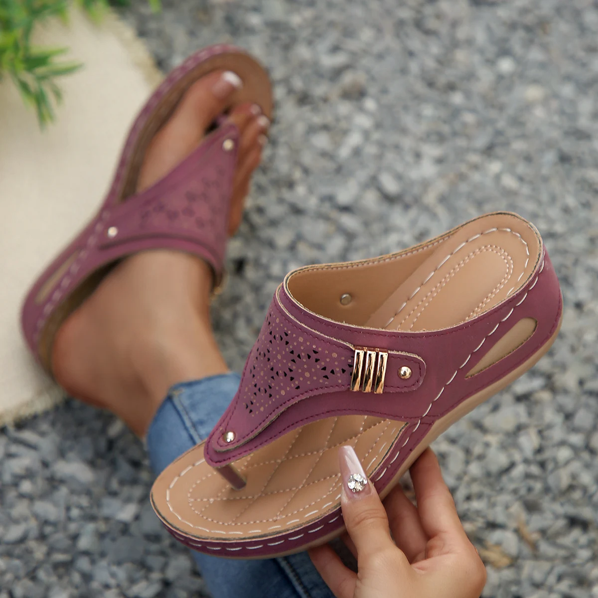 Large Size Casual Sandals Women Summer New Thick Sole Clip-toe Hollowed Ladies Slides Flip Flops Wedge Heel Solid Color Slippers