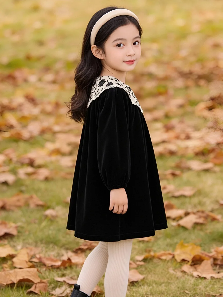 Girls' Hepburn-Style Dress, Spring and Autumn Vintage Velvet Dress for Little Girls, Children's Long-Sleeve Floral Dark-Colored Dress