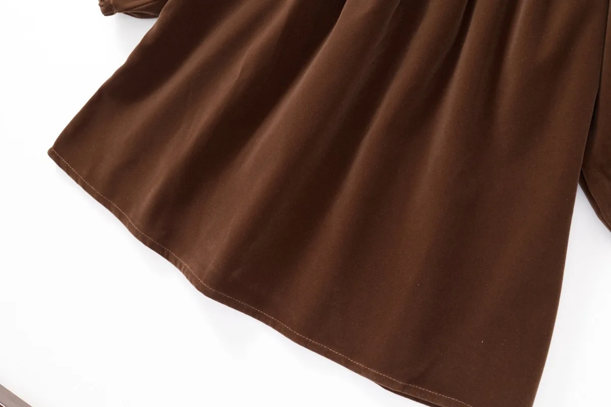 Girls' Hepburn-Style Dress, Spring and Autumn Vintage Velvet Dress for Little Girls, Children's Long-Sleeve Floral Dark-Colored Dress