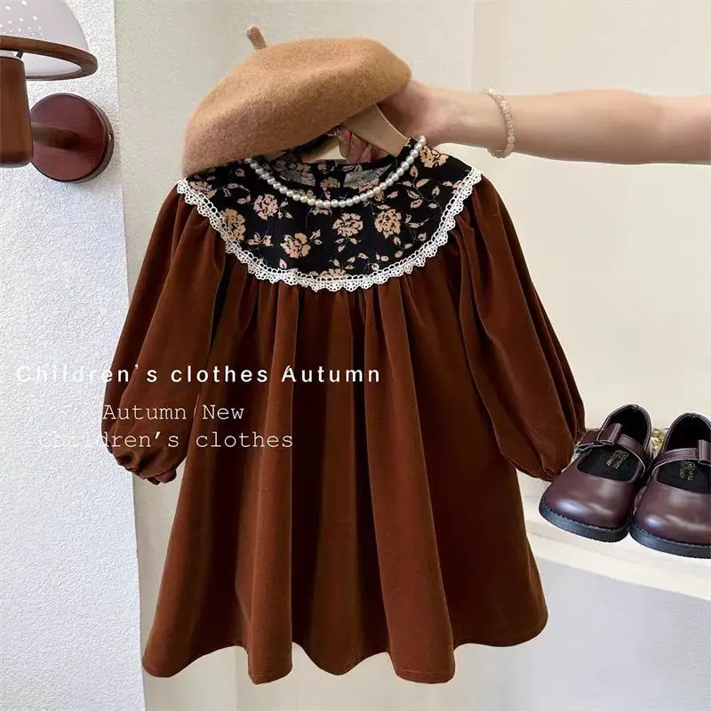 Girls' Hepburn-Style Dress, Spring and Autumn Vintage Velvet Dress for Little Girls, Children's Long-Sleeve Floral Dark-Colored Dress