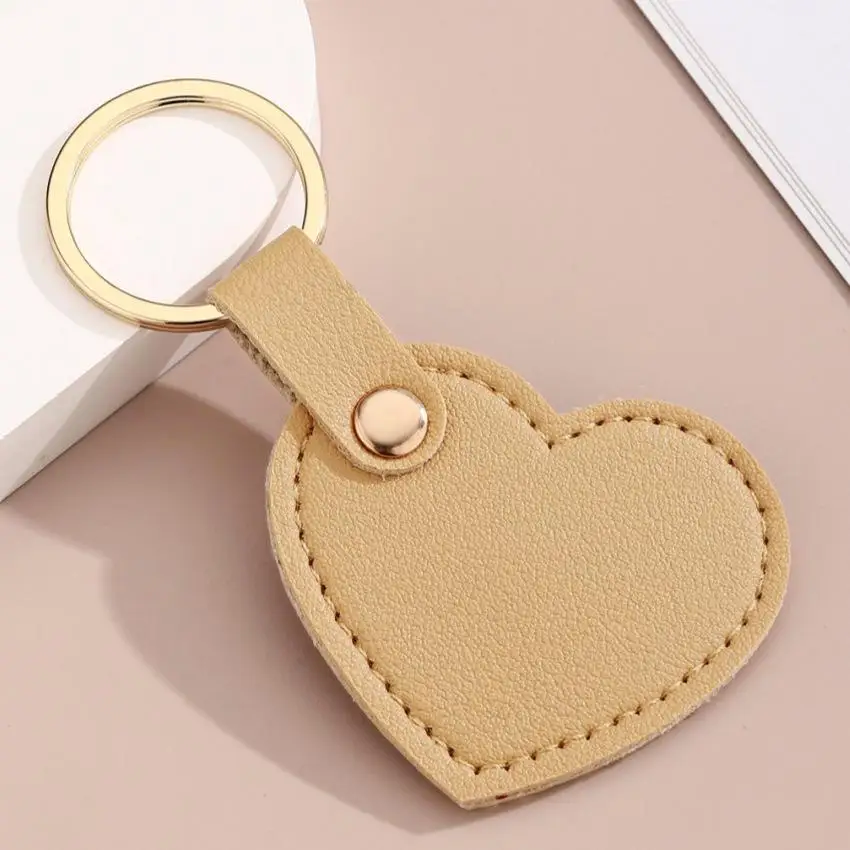 10-100Pcs Leather Heart Key Chain Fashion Leather Heart Shape Keychain Women Car Key Holder Key Ring Charm Bag Car Pendant Gift