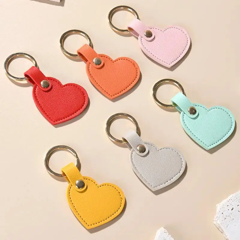 10-100Pcs Leather Heart Key Chain Fashion Leather Heart Shape Keychain Women Car Key Holder Key Ring Charm Bag Car Pendant Gift
