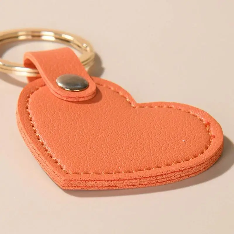 10-100Pcs Leather Heart Key Chain Fashion Leather Heart Shape Keychain Women Car Key Holder Key Ring Charm Bag Car Pendant Gift