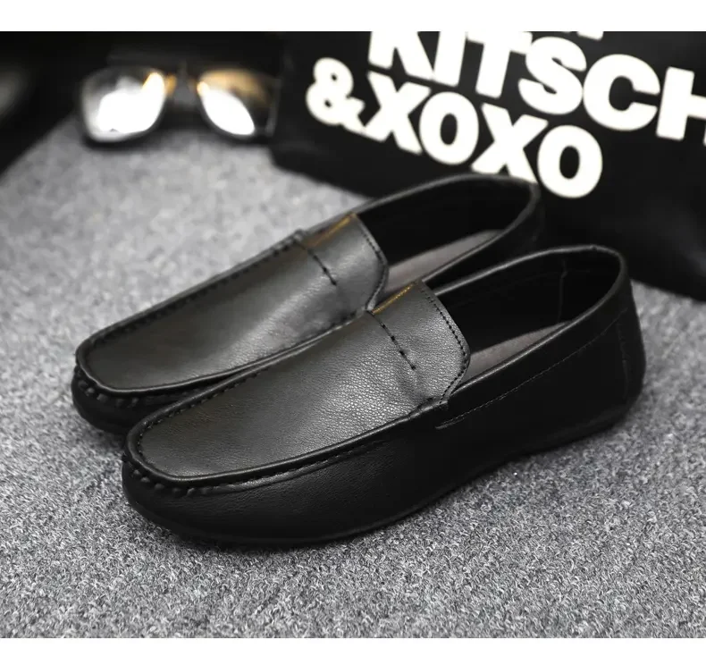 2026 Men Boat Shoes Business Breathable Mens Loafers Shoes Moccasins Flat Shoes Casual Genuine Leather Footwear Slip on Antiskid