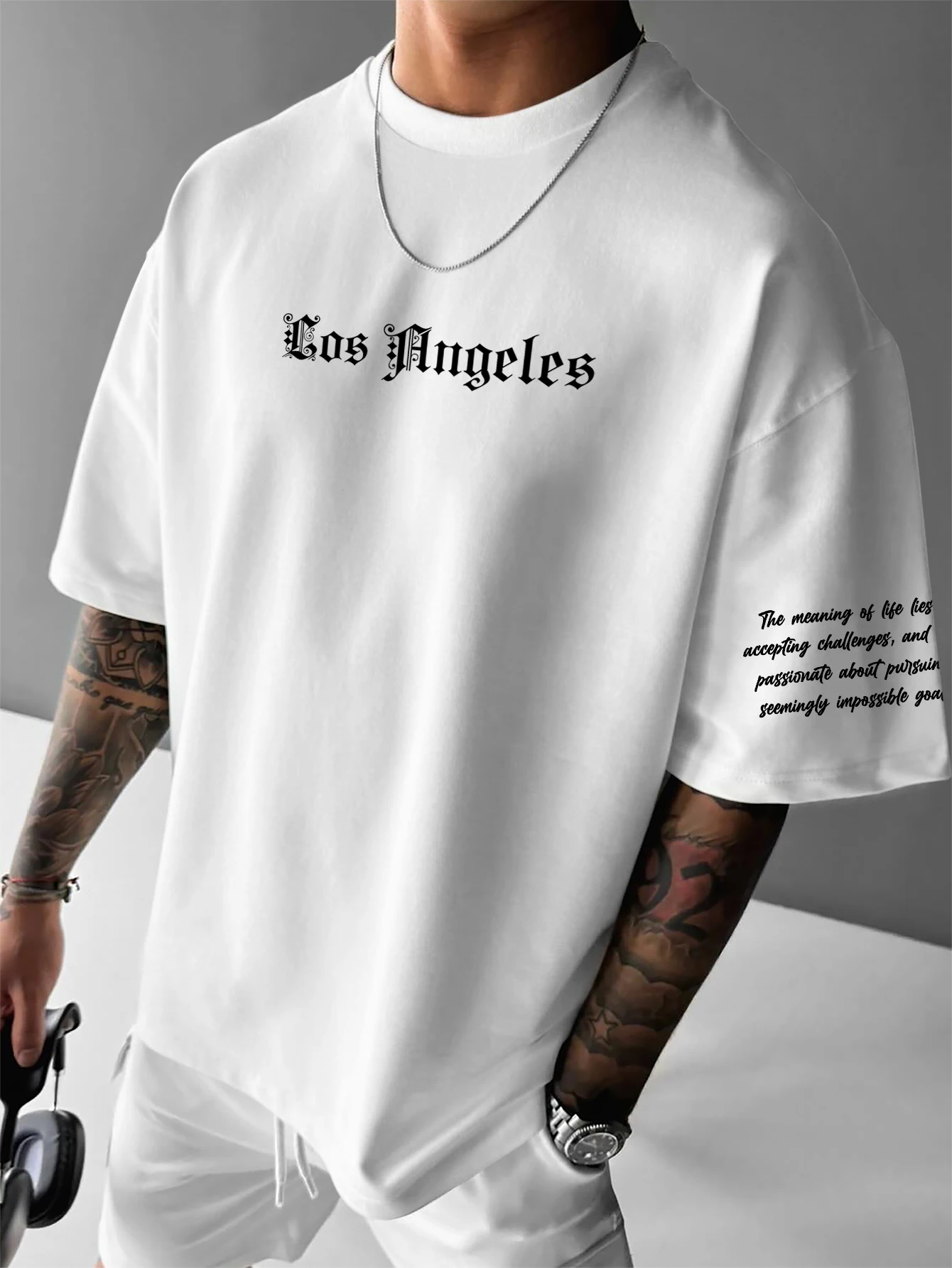 Men's Gothic Streetwear Oversized T-Shirt "Los Angeles" Vertical Script Graphic Print Crew Neck Short Sleeve Tops S-XXL