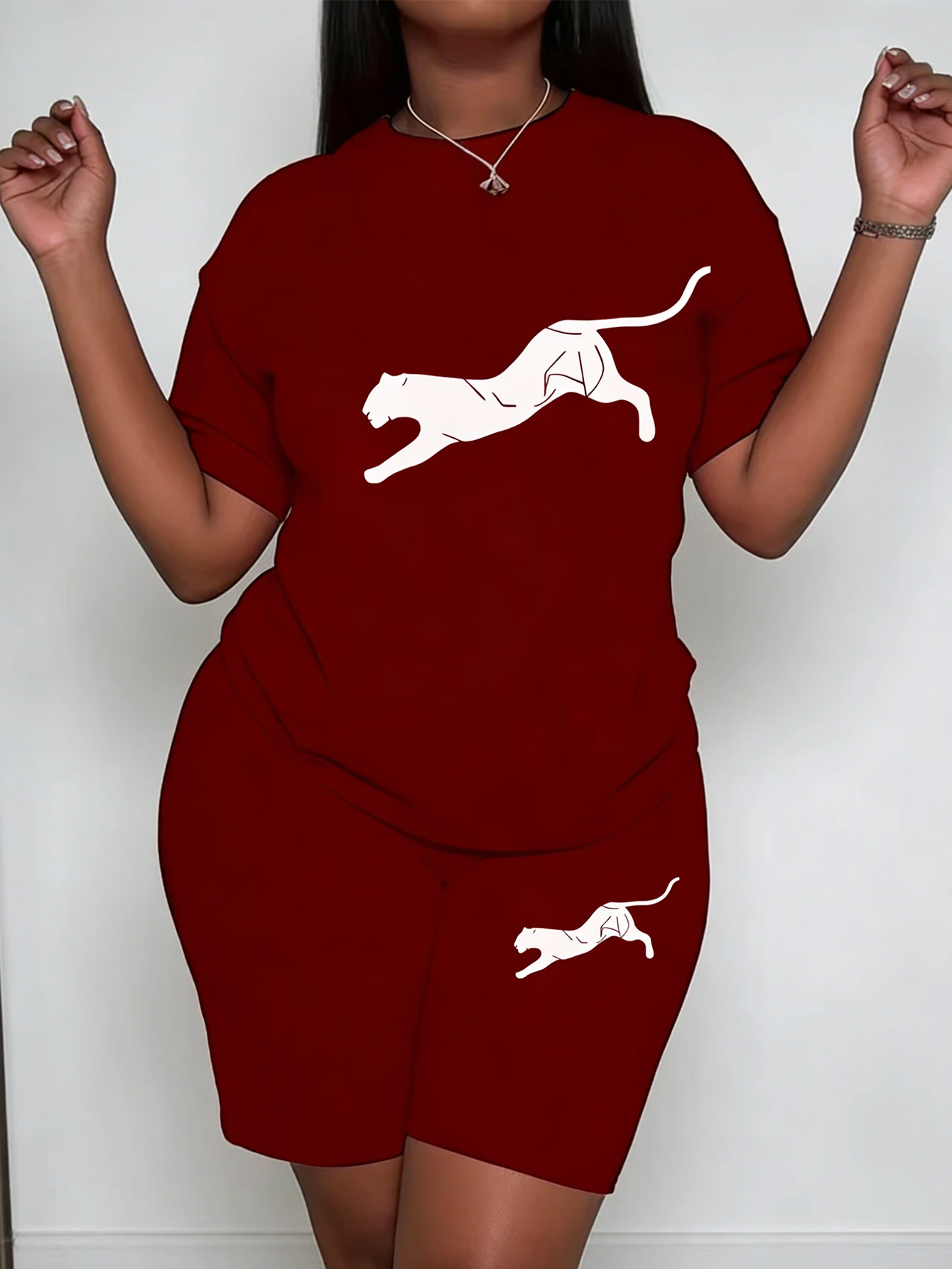Women's Plus-Size Casual Shorts Set with Running Animal Pattern Print Design, Fashionable and Comfortable