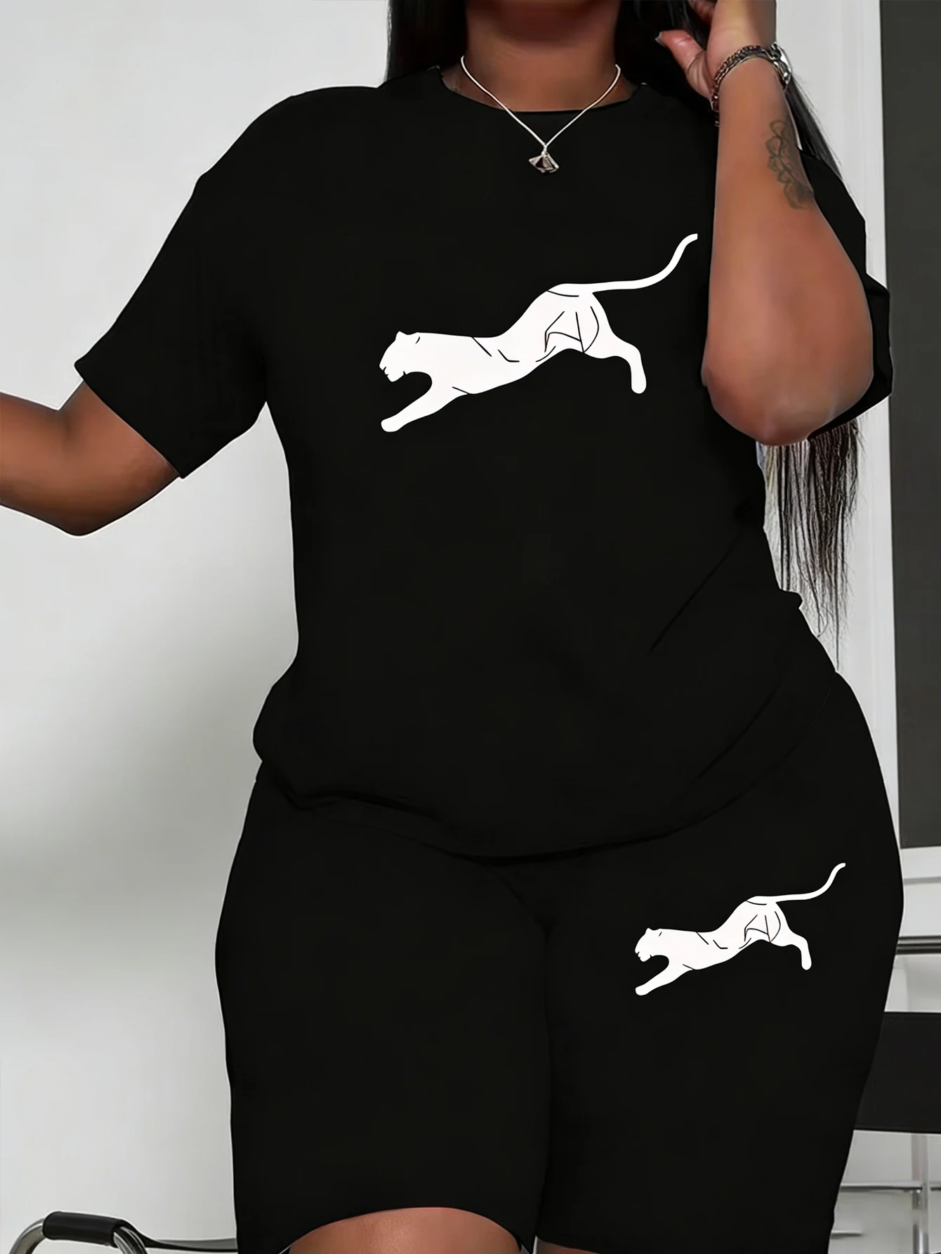 Women's Plus-Size Casual Shorts Set with Running Animal Pattern Print Design, Fashionable and Comfortable