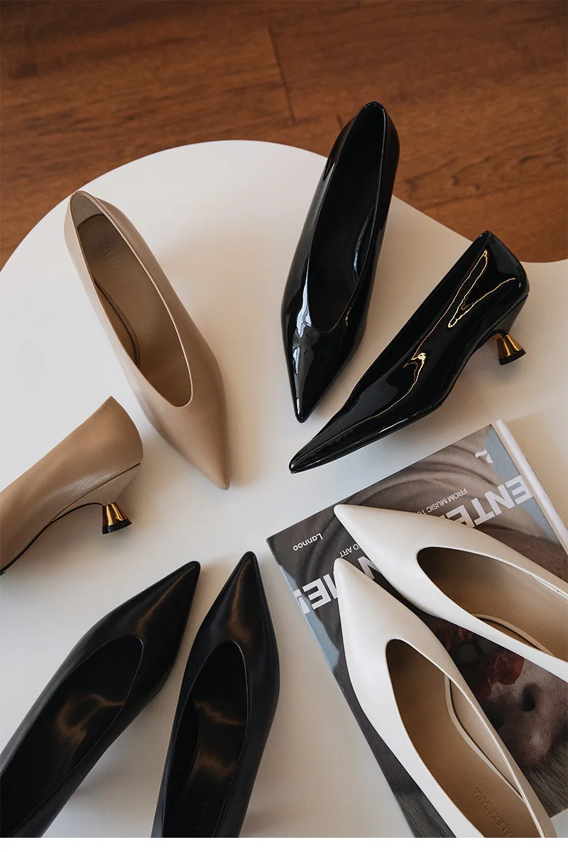 Designer Patent Leather Pointed Toe Women Pumps Shoes Fashion Shallow Slip Spring Autumn Dancing Party Low Heel Shoes