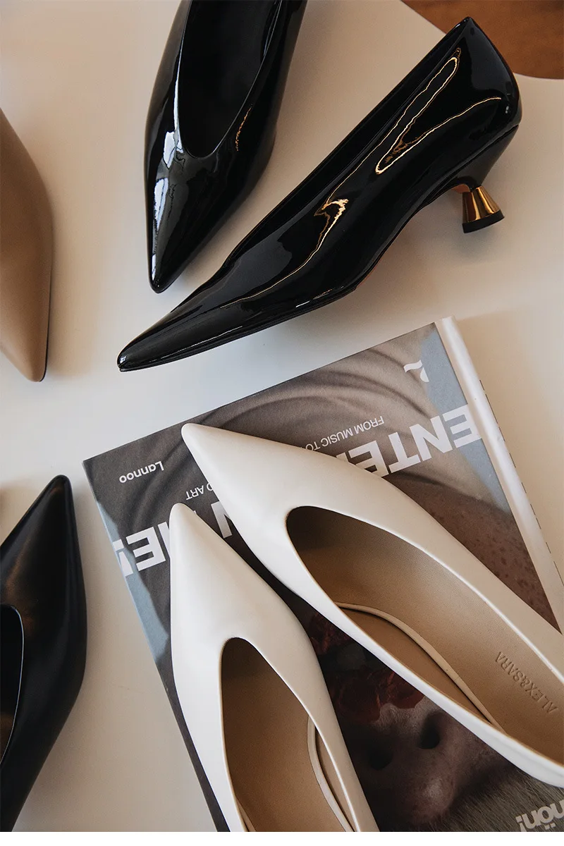 Designer Patent Leather Pointed Toe Women Pumps Shoes Fashion Shallow Slip Spring Autumn Dancing Party Low Heel Shoes