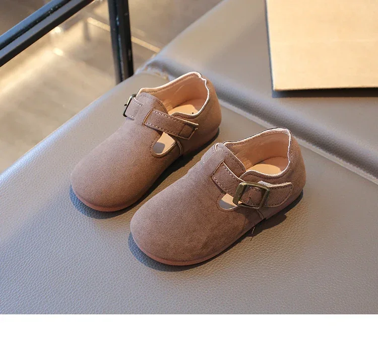2026 New Fashion Boys Girls Moccasins Hook&loop Non-slip Elegant Kids Flat Shoes Soft Sole Children Leather Shoes Retro Sweet