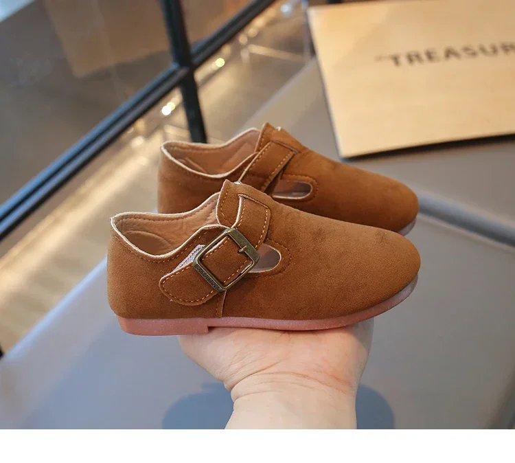 2026 New Fashion Boys Girls Moccasins Hook&loop Non-slip Elegant Kids Flat Shoes Soft Sole Children Leather Shoes Retro Sweet