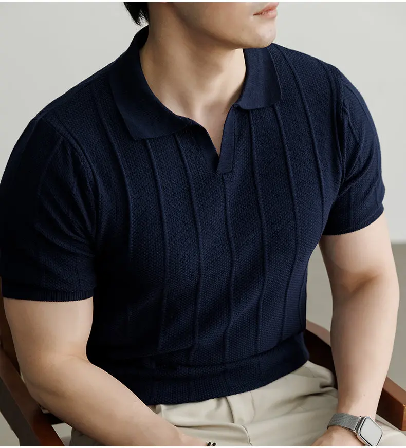 Spring and Summer New Luxury European Short-sleeved V-neck T-shirt Men's Fashion Sweater