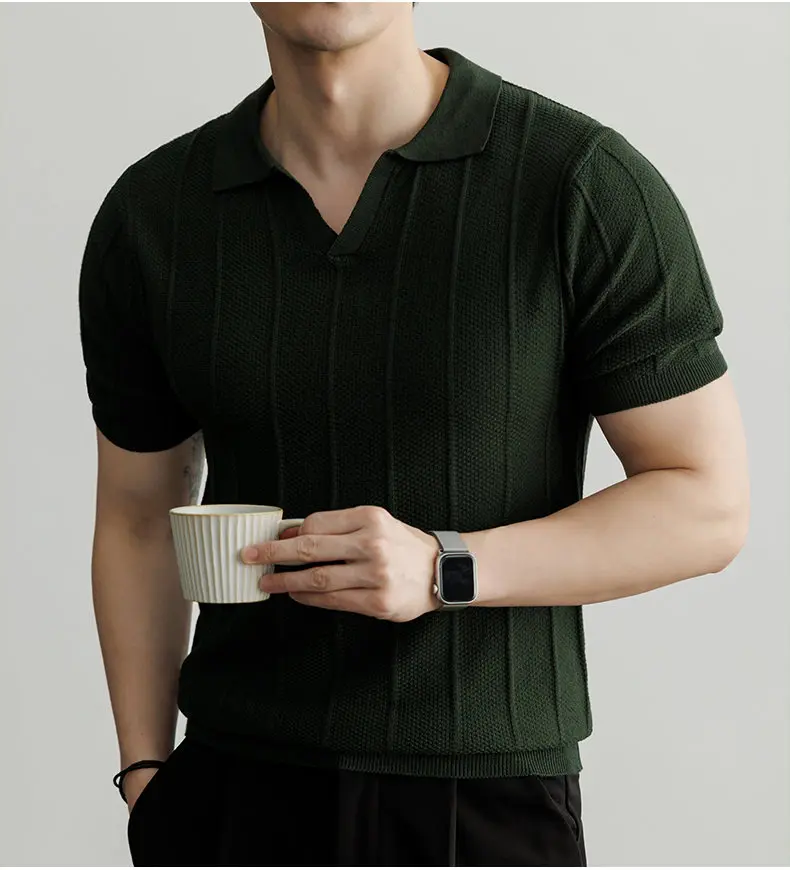 Spring and Summer New Luxury European Short-sleeved V-neck T-shirt Men's Fashion Sweater