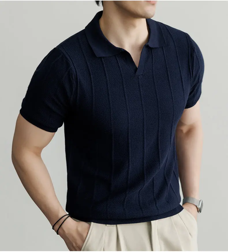 Spring and Summer New Luxury European Short-sleeved V-neck T-shirt Men's Fashion Sweater