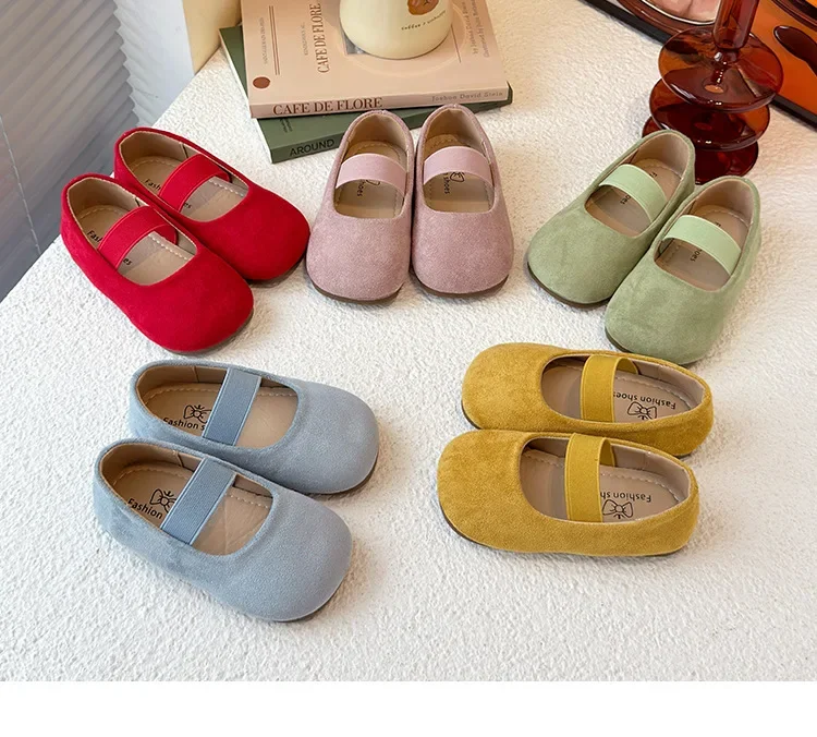 Girls Dance Performance Shoes Slip-on Kids Soild Candy Color Ins Trendy 2026 New Girls Flat Shoes Soft Sole Round Toes 23-30